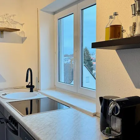 Haven Wlan Parkplatz Terrasse Balkon Лаупхайм
