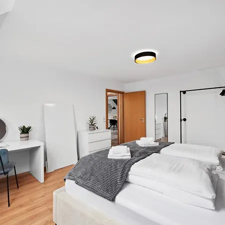 Haven Wlan Parkplatz Terrasse Balkon شقة