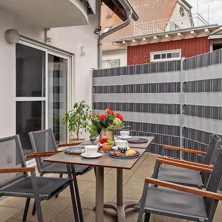 Haven Wlan Parkplatz Terrasse Balkon Лаупхайм