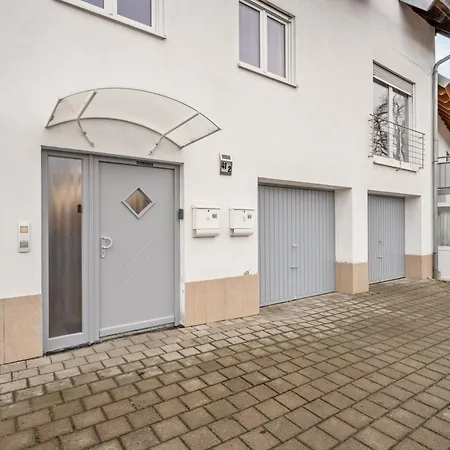 Haven Wlan Parkplatz Terrasse Balkon Лаупхайм